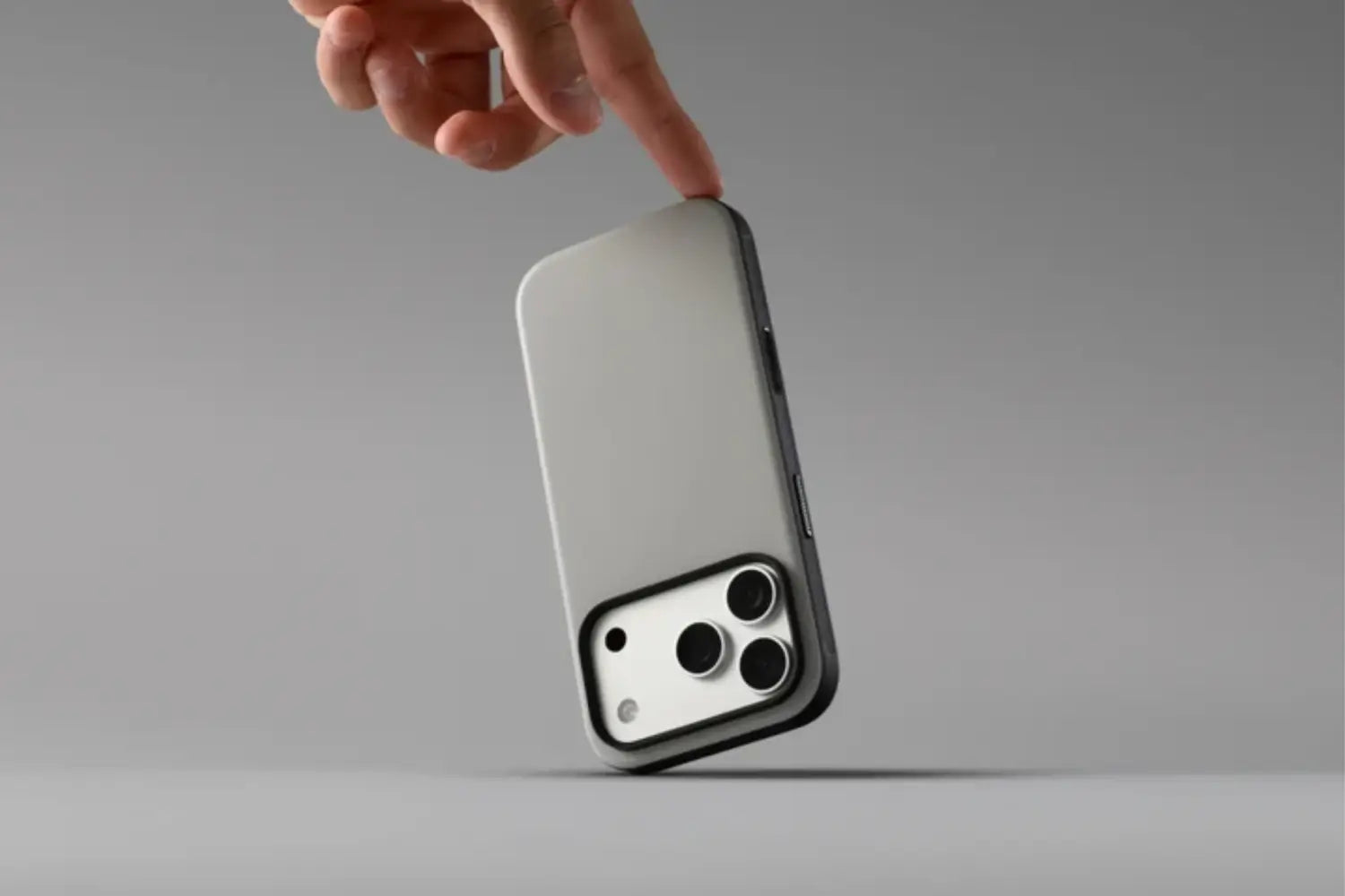 NOMAD Mag Sports Case For Apple iPhone 18 Pro / 17 Pro - Grey