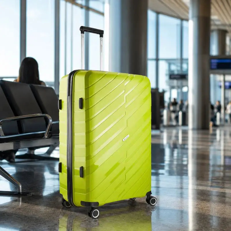 Travelwize Java PP 4-Wheel Spinner 55cm Luggage - Lime