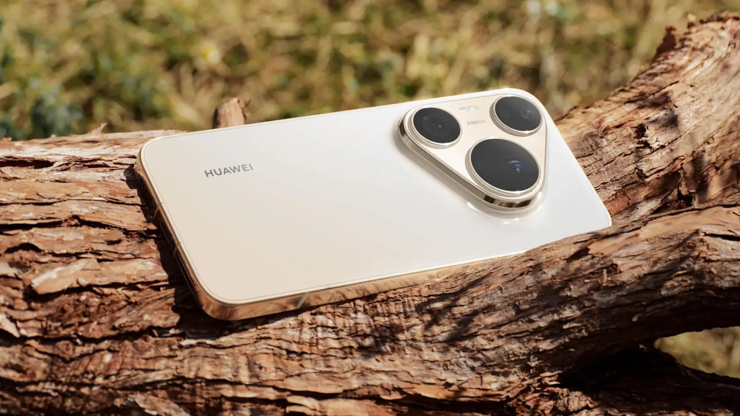 HUAWEI Pura 90s Pro Max blush gold rear view