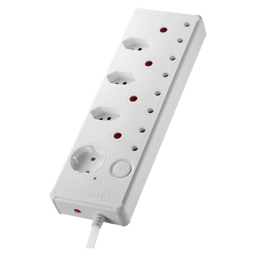 Switched Medium Surge 8-Way Multiplug 0.5m - White - Electrical