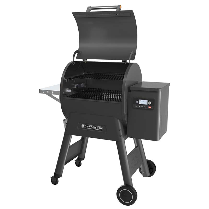 Traeger Ironwood 650 Wood Pellet Grill - Black