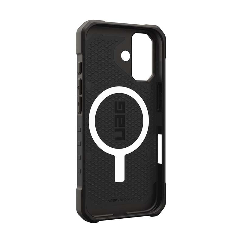 UAG Apple iPhone 17 Pathfinder MagSafe Case - Black - Black