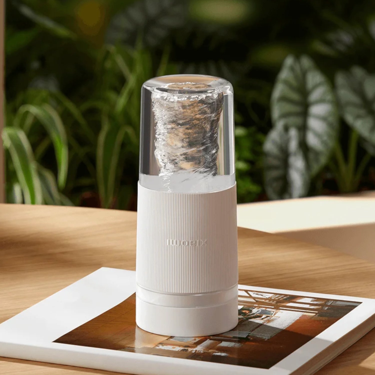 Xiaomi Portable Blender 300ml USB Type-C Rechargeable - White - White