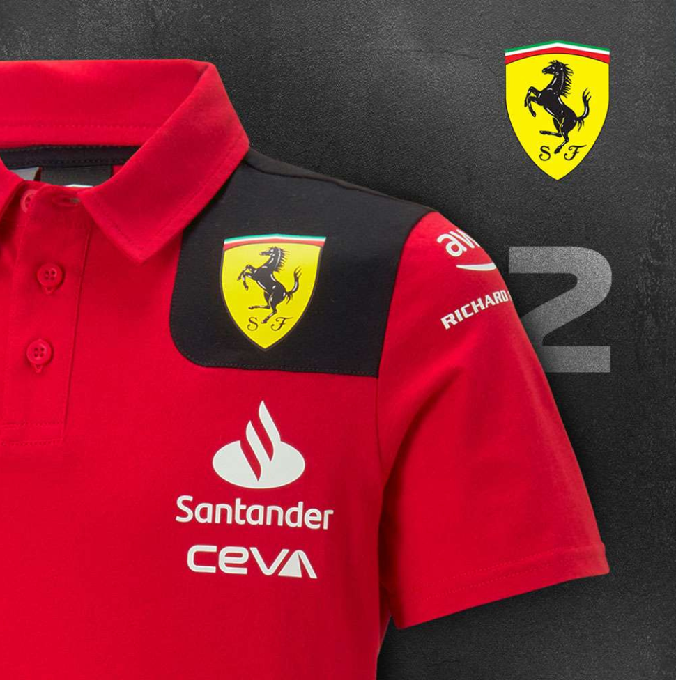 Grand_prix_Ferrari_formula_1_merchandise_shop_by_team_from_Technomobi