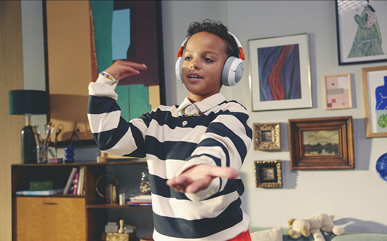 JBL_Junior_470NC_Wireless_Over-Ear_Noise_Cancelling_Headphones_For_Kids_sold_by_Technomobi
