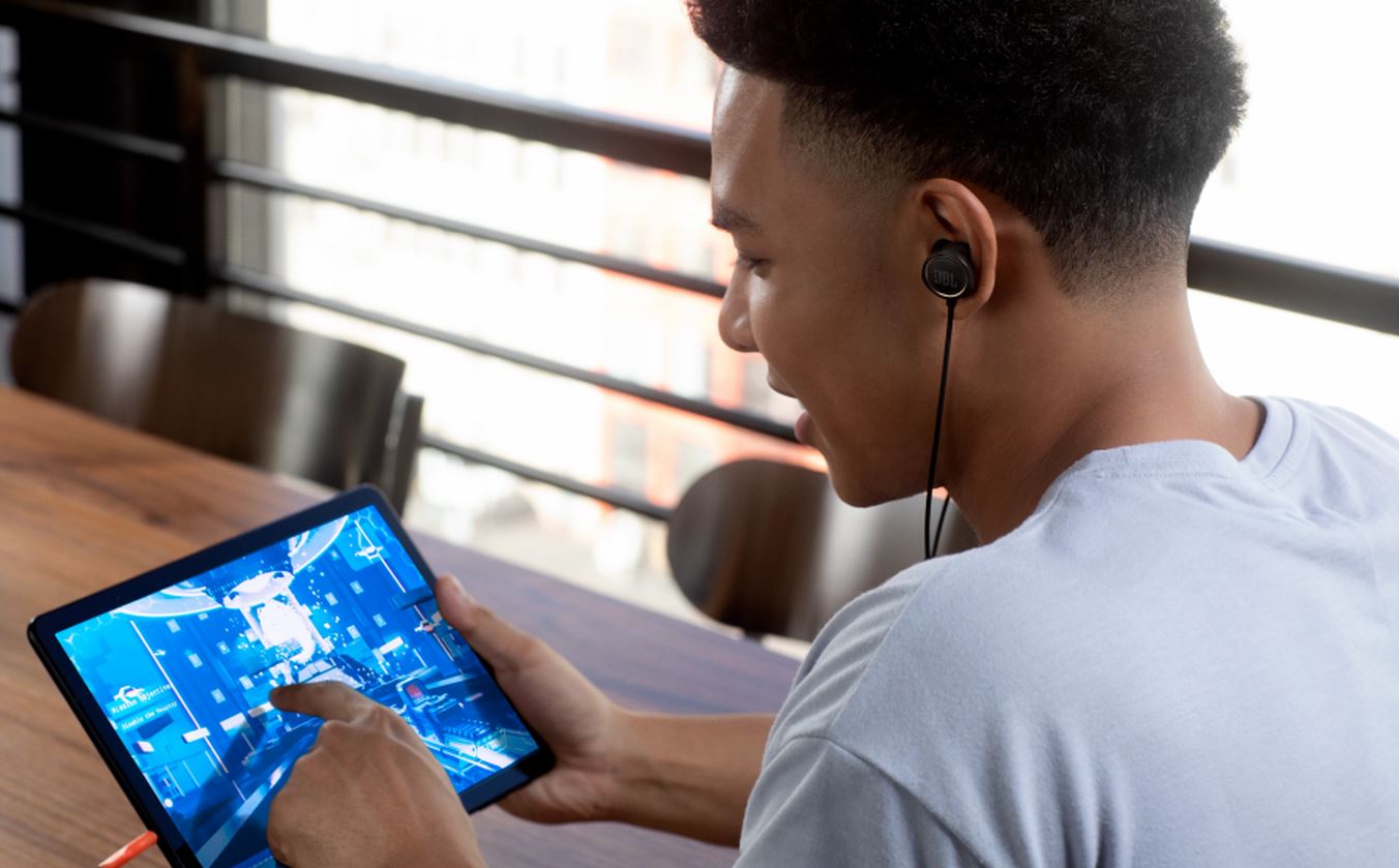 JBL_Quantum_50C_Wired_In-Ear_Gaming_Headset_With_USB-C_Adapter_sold_by_Technomobi