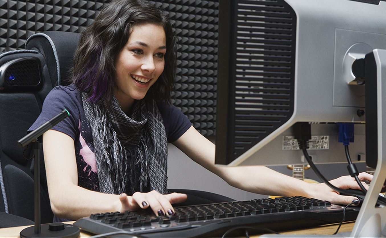 JBL_Quantum_Stream_Talk_USB_Condenser_Microphone_sold_by_Technomobi