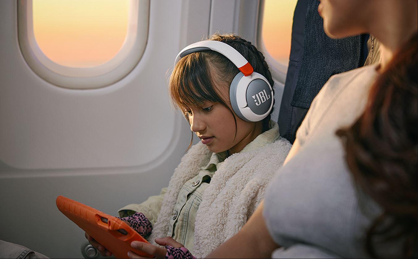 JBL_Wireless_Noise_Cancelling_Headphones_For_Kids_sold_by_Technomobi