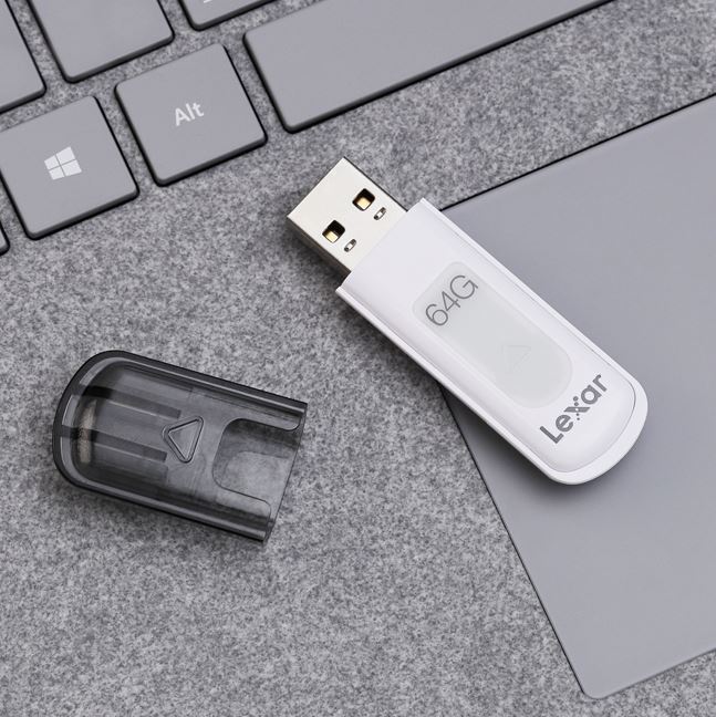 Lexar_64GB_Jump_Drive_V100_USB_3.0_Flash_Drive_sold_by_Technomobi