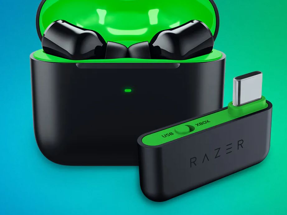 Razer_earbuds_for_Xbox_sold_by_Technomobi