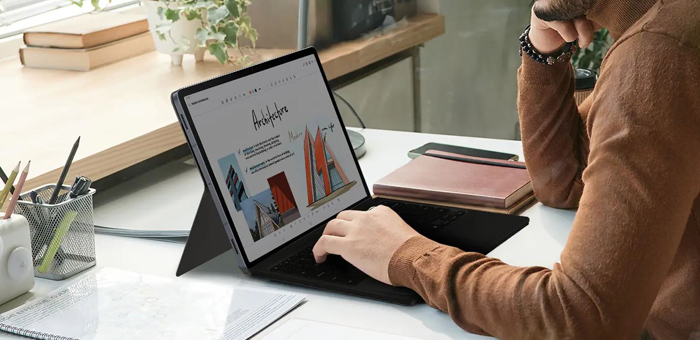 Samsung_Book_Cover_with_Keyboard_sold_by_Technomobi