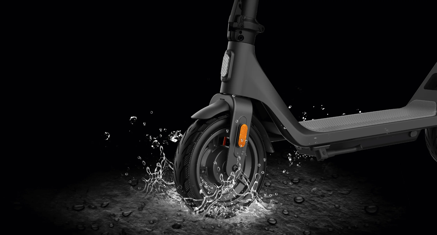 New_Xiaomi_Electric_Scooter_4_Lite_2nd_edition_IPX4_splash_resistance_sold_by_Technomobi
