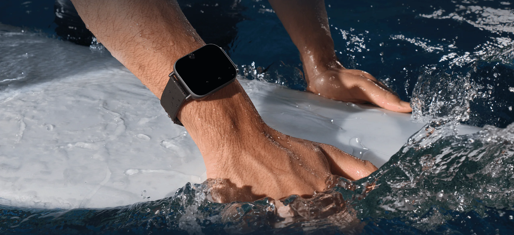 new_Xiaomi_Redmi_Watch_5_Active_5ATM_water_resistance_sold_by_Technomobi