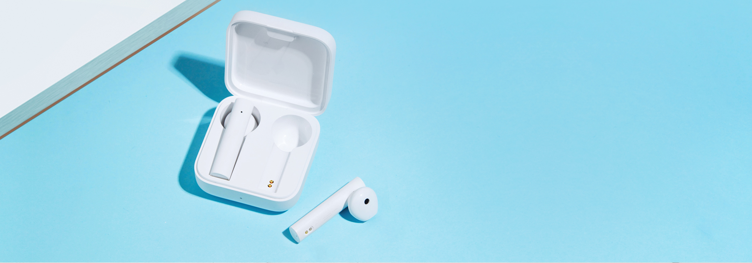 Xiaomi_Mi_True_Wireless_Earphones_2_Basic_in_White_sold_by_Technomobi