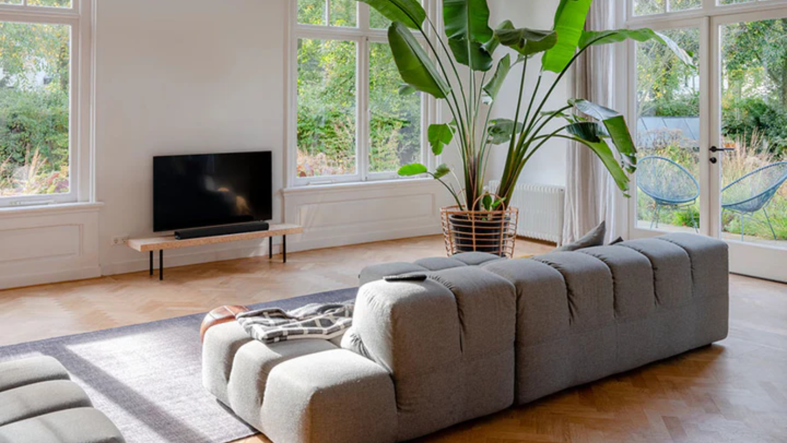 Harman_Kardon_Enchant_900_Soundbar_-_Black_1_