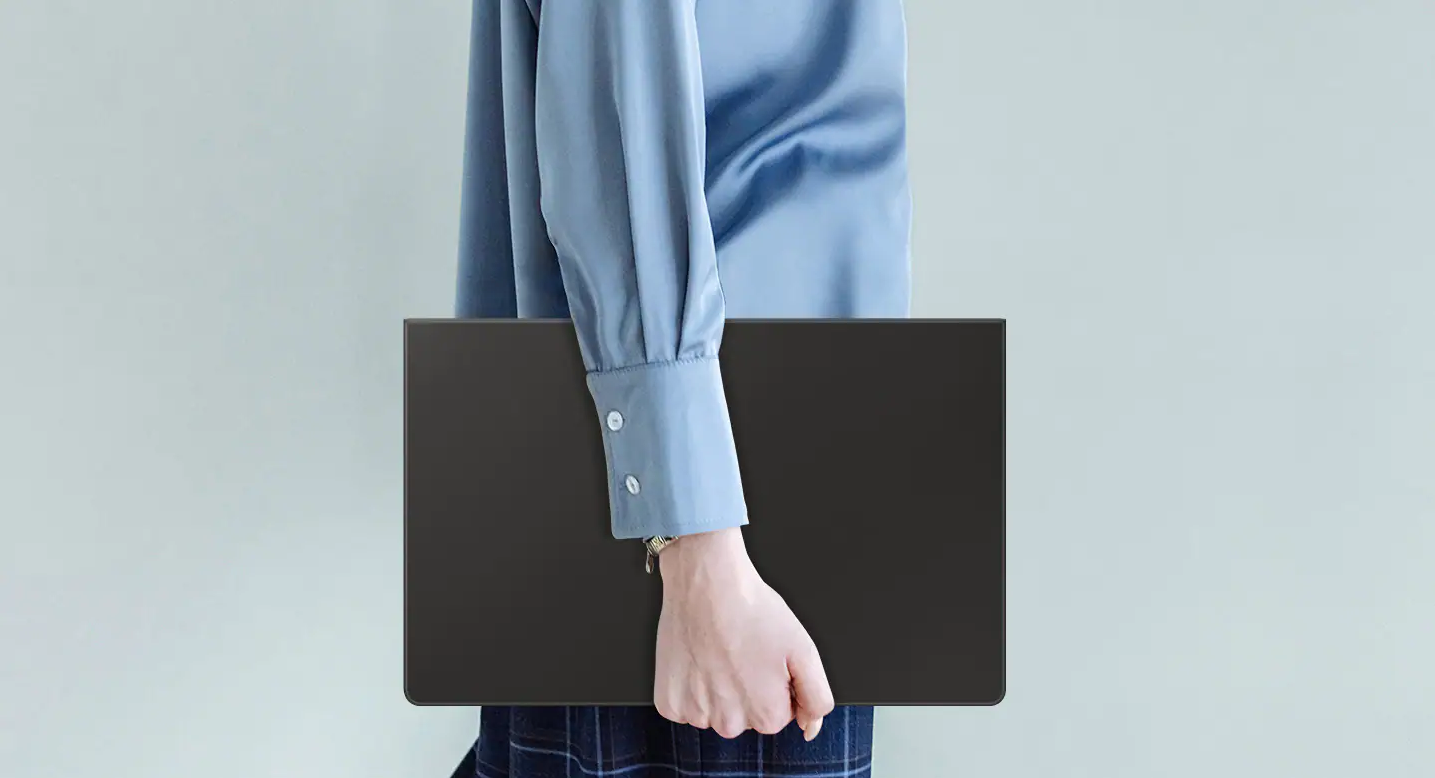 Samsung_Book_cover_with_Slim_Keyboard_for_Galaxy_Tab_S10_Ultra_and_S9_Ultra_Slim_and_lightweight_design_sold_by_Technomobi