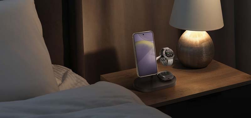 3-in-1_Magnet_Wireless_Charger_sold_by_Technomobi