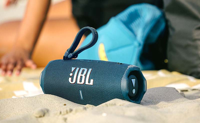 JBL_Charge_6_Speaker_sold_by_Technomobi