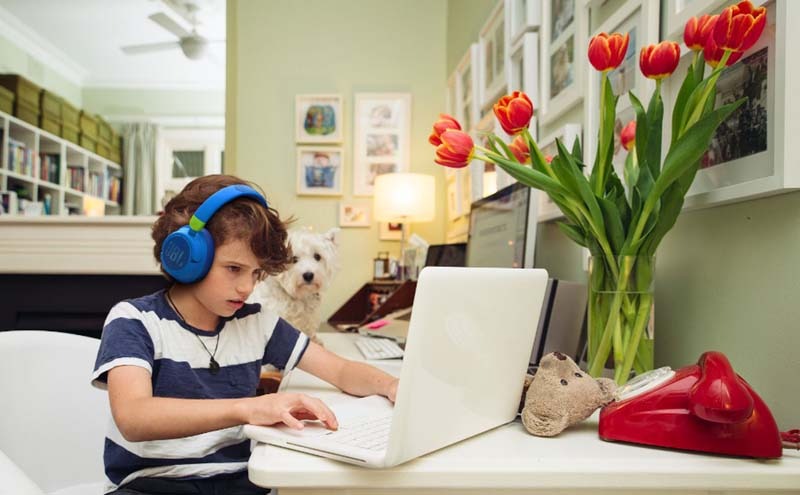 JBL_JR460NC_Wireless_Bluetooth_Over-Ear_Noise_Cancelling_Headphones_For_Kids_sold_by_Technomobi