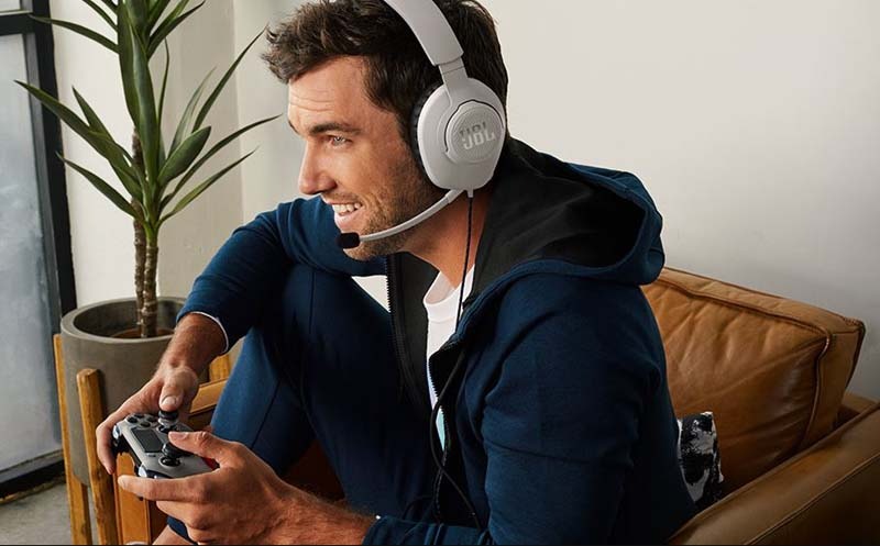 JBL_Quantum_100P_Wired_Over_Ear_Gaming_Headphones_sold_by_Technomobi