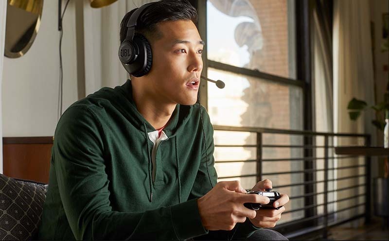 JBL_Quantum_100X_Console_Wired_Over_Ear_Gaming_Headphones_sold_by_Technomobi