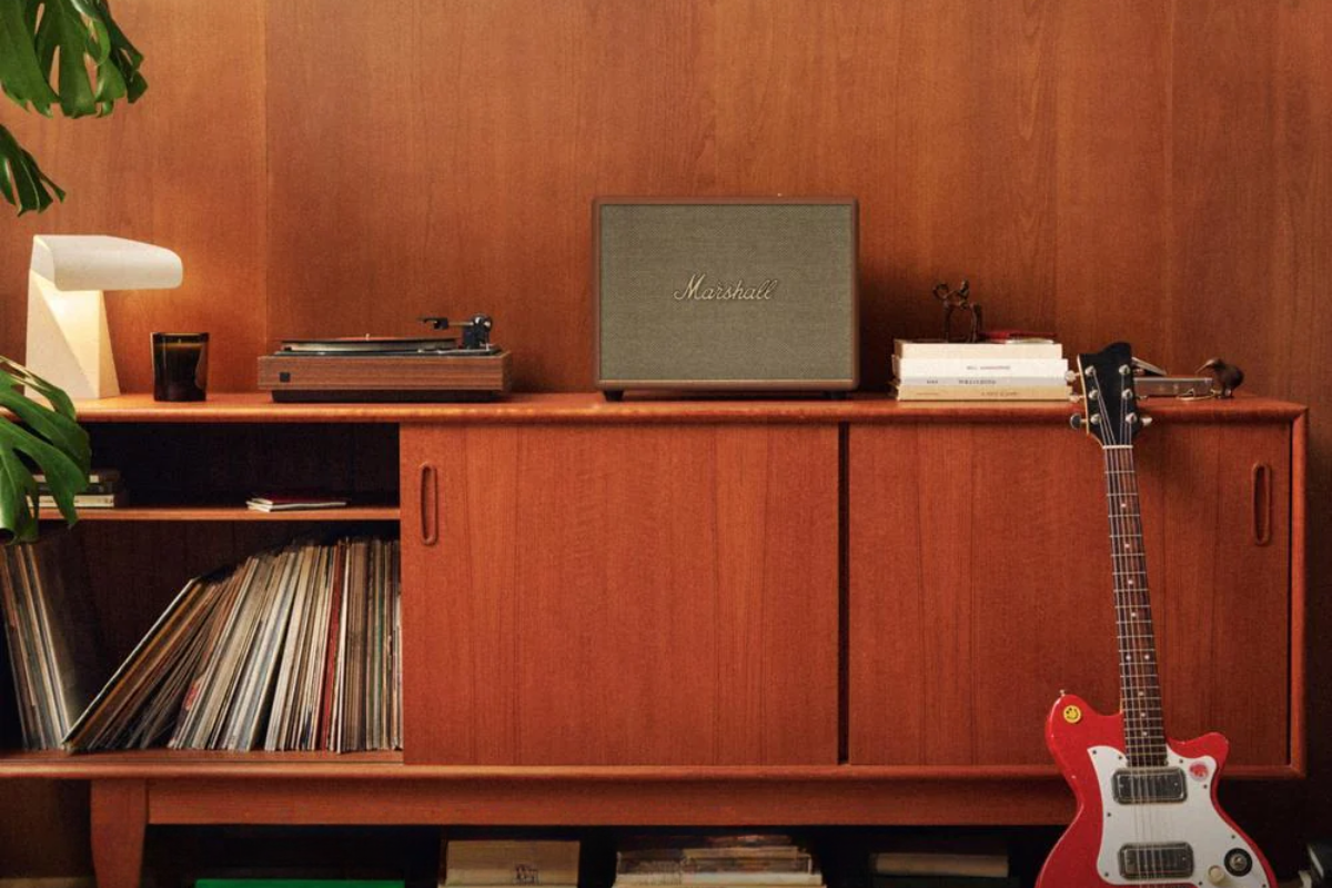 Marshall_Woburn_III_Bluetooth_Speaker_-_Cream_1