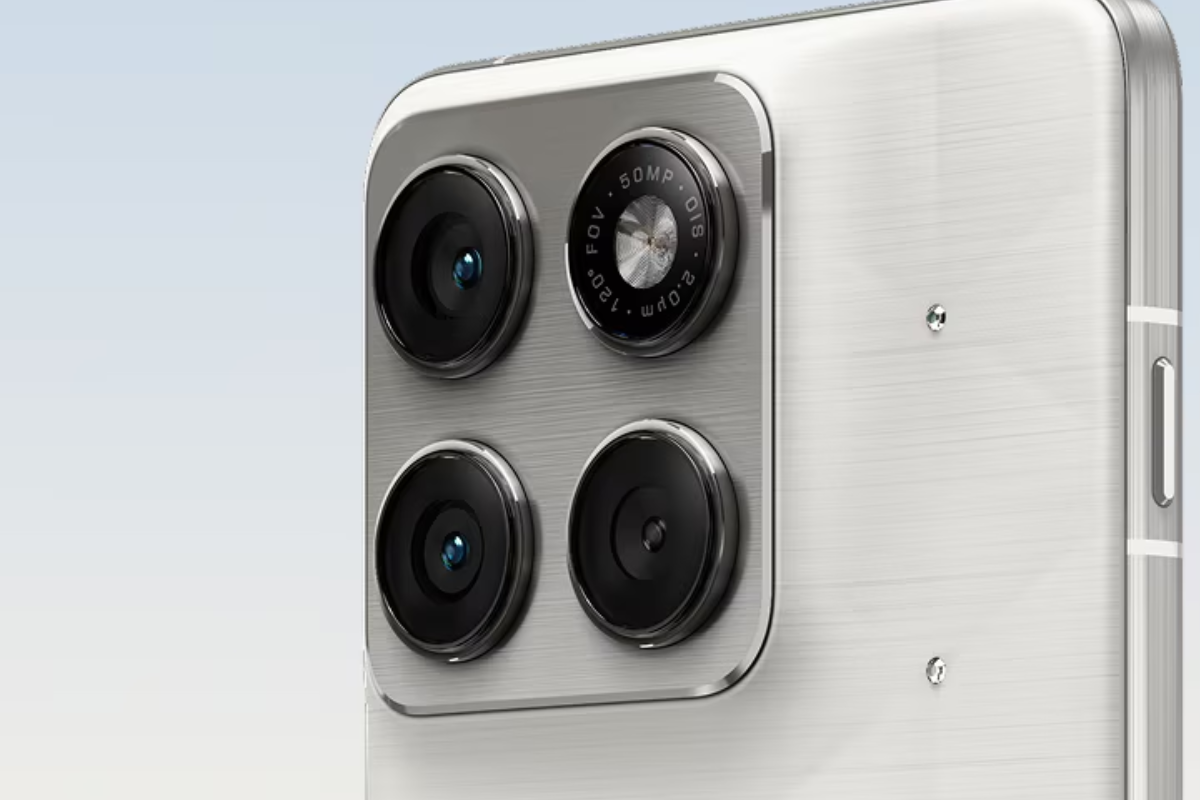 Motorola_Edge_70_Swarovski_5G_Dual_Sim_512GB_Moto_Buds_Swarovski_-_Cloud_Dancer_3_