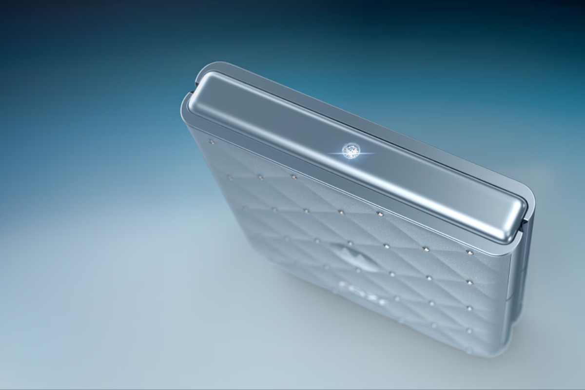 Motorola_Razr_60_256GB_-_Swarovski_Ice_Melt_2_