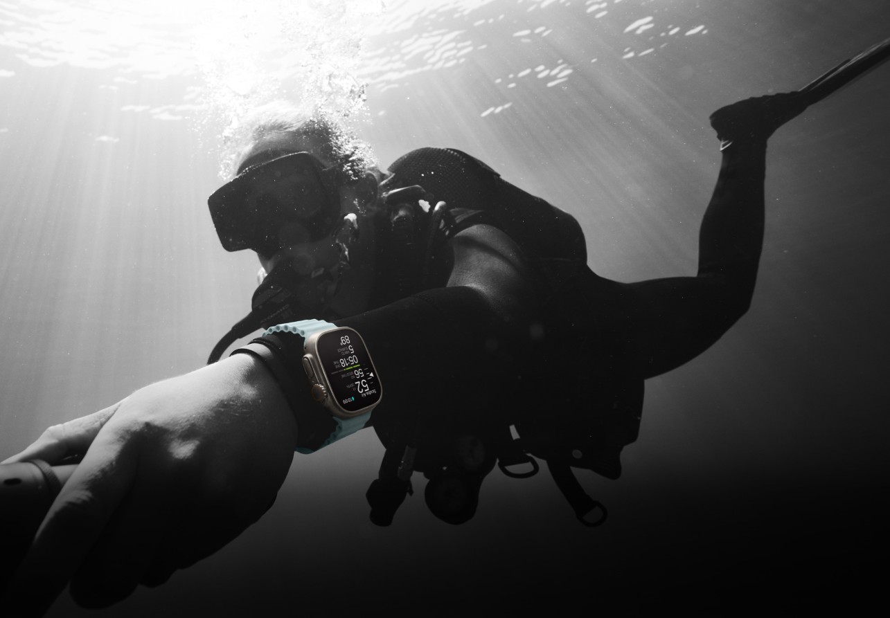 scuba diving, free diving, snorkelling or high-speed water sports, Apple Watch Ultra 2 is made for it all.