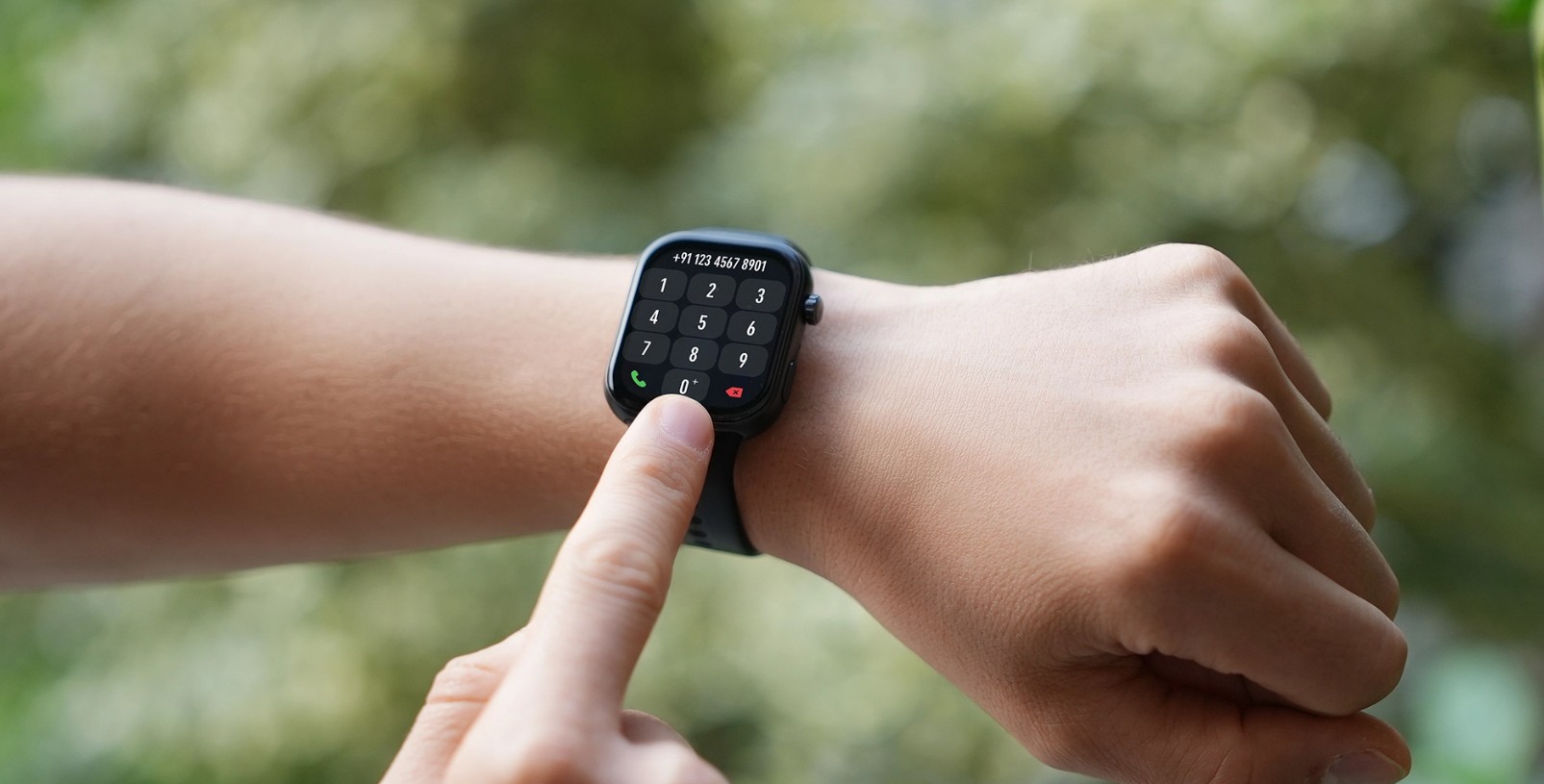 New_Honor_Choice_Watch_2i_Bluetooth_Call_and_messaging_sold_by_Technomobi