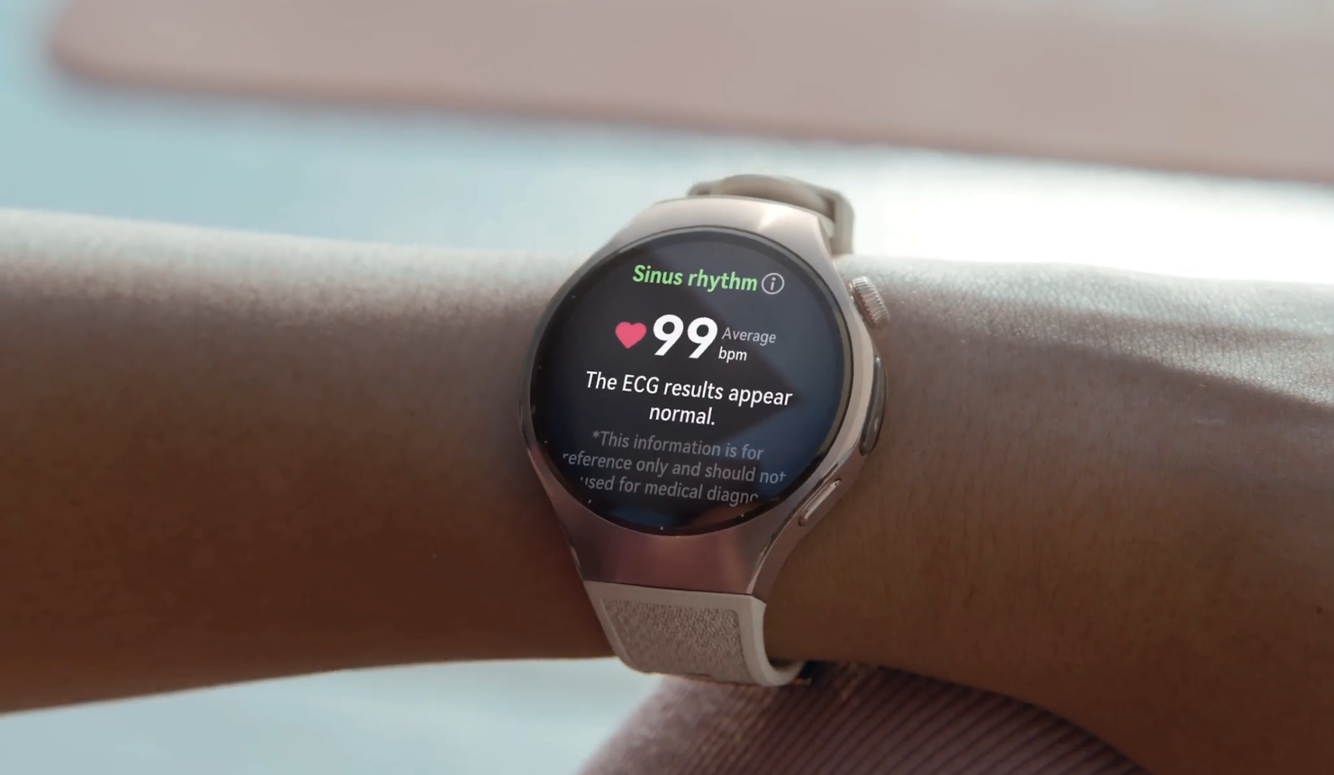 New_Huawei_Watch_5_esim_2025_heart_rate_care_sold_by_Technomobi