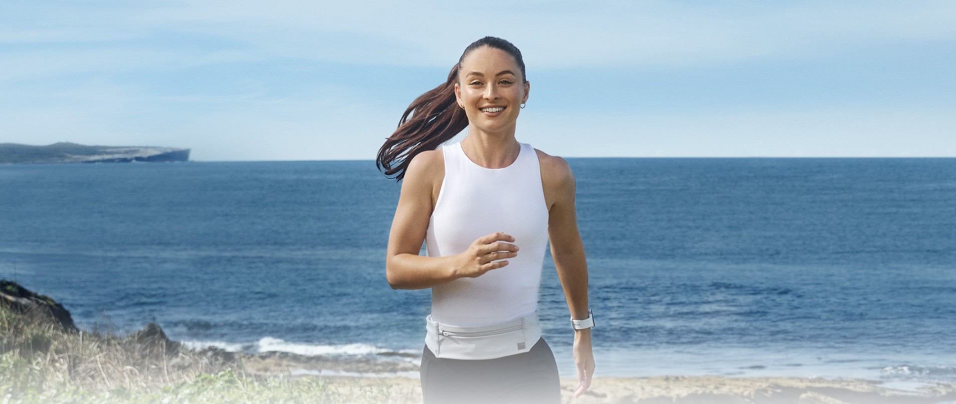 New_Samsung_galaxy_watch_8_LTE_with_running_coach_sold_by_Technomobi