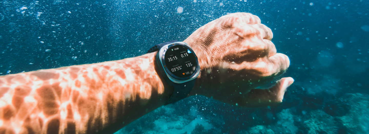 Samsung_Galaxy_Watch_Ultra_2025_waterproof_sold_by_Technomobi