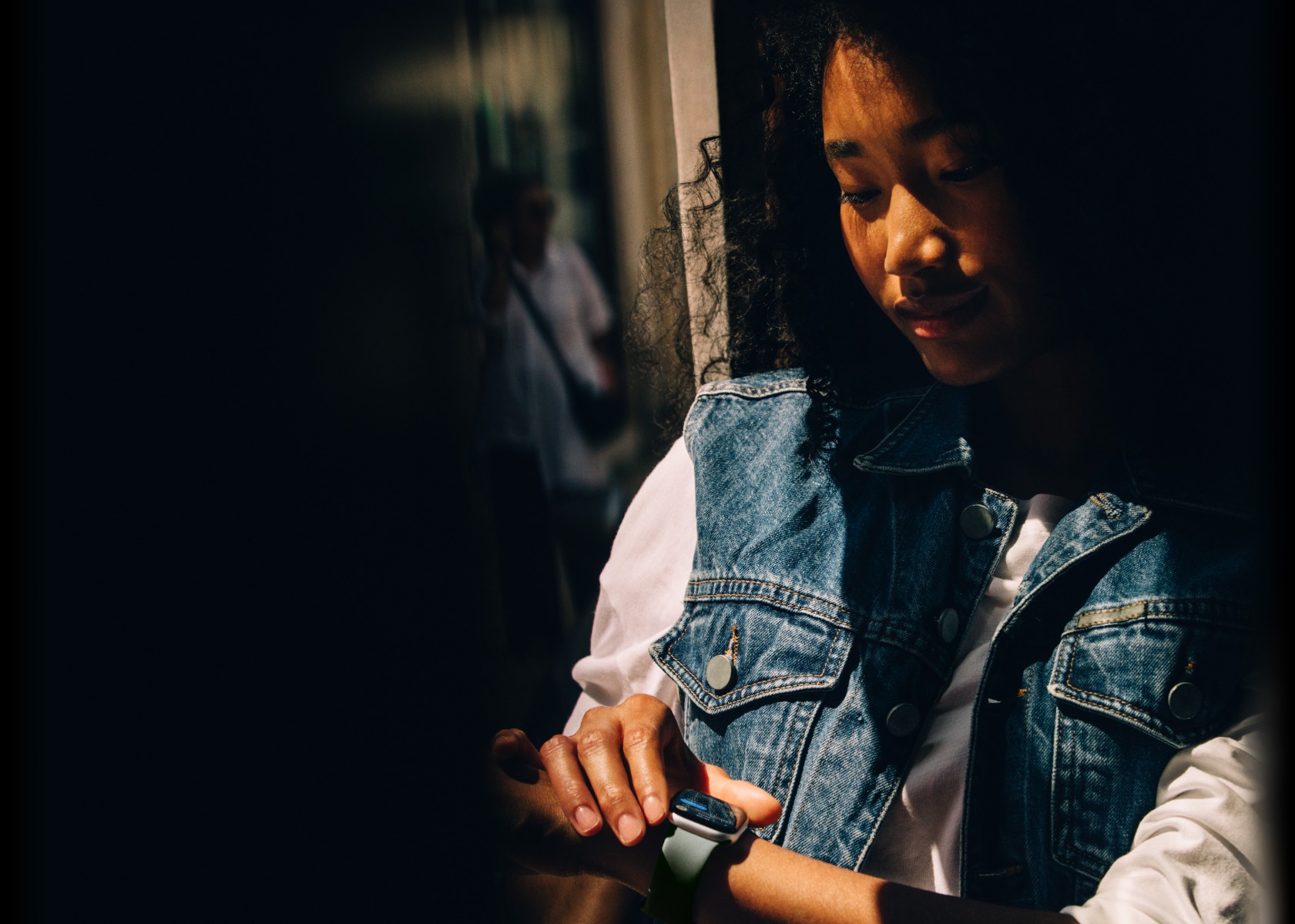 Shop_Apple_Watch_Series_11_arrivals_Apple_Pay_from_Technomobi