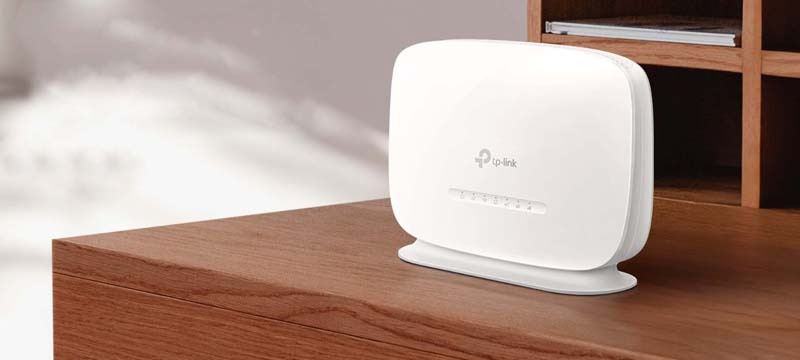 TP-Link_300_Mbps_Wireless_N_4G_LTE_Router_sold_by_Technomobi